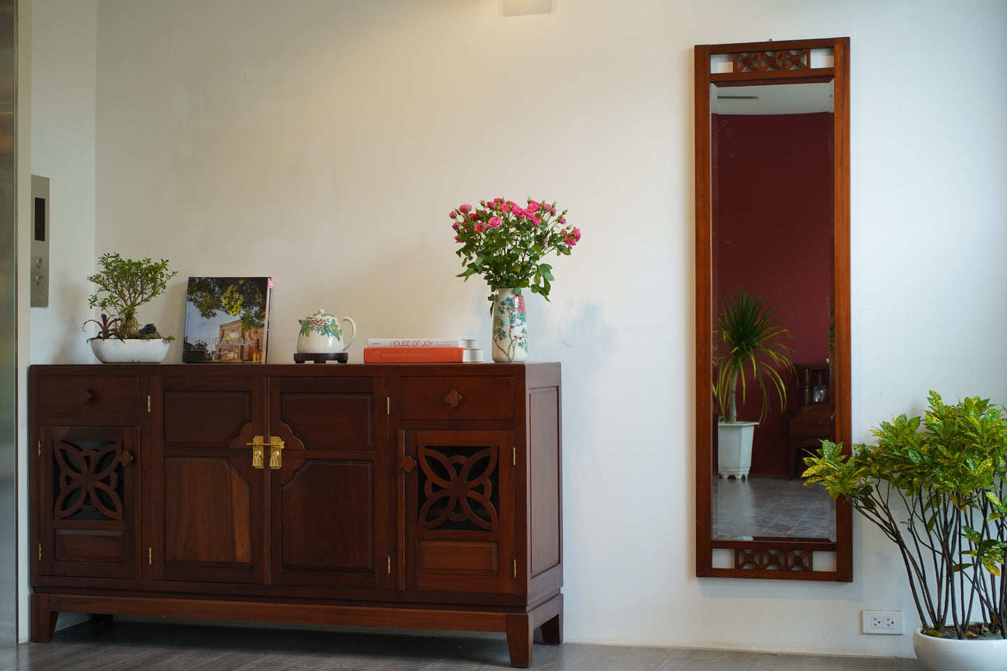 Buffet Hanoi Hoa Mai